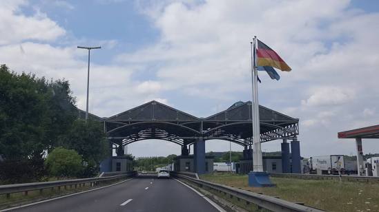 19224943_10213619755475056_8312572241120977560_n