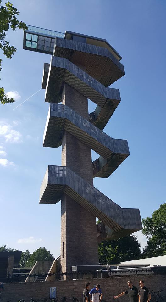 19225076_10213619786755838_26414891257570516_n